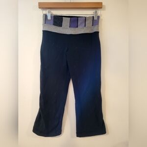 Lululemon capris - women's 4